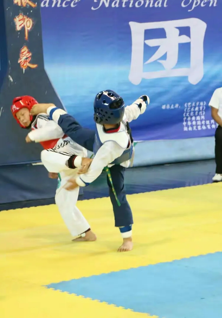 江苏队成功半场逆袭激战中夺胜！