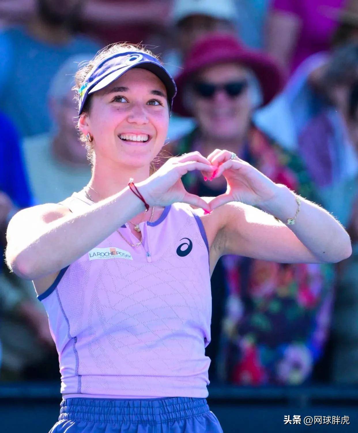 澳大利亚运动员冲刺夺冠激动人心