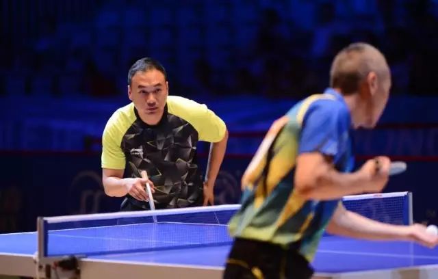 开云体育下载-刚兑现金承诺，乒乓球国手再夺金牌