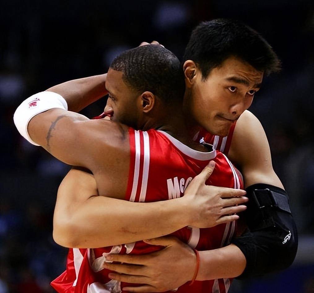 弗赖堡队在逆境中勇敢战斗，值得尊敬的简单介绍