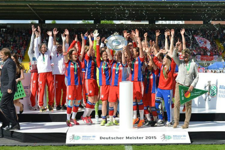 关于拜仁慕尼黑脚踏欧洲,夺冠之路暗含波折的信息 关于拜仁慕尼黑脚踏欧洲,夺冠之路暗含波折的信息