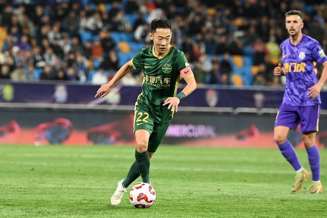 杭州绿城队取得胜利，表现稳步上升