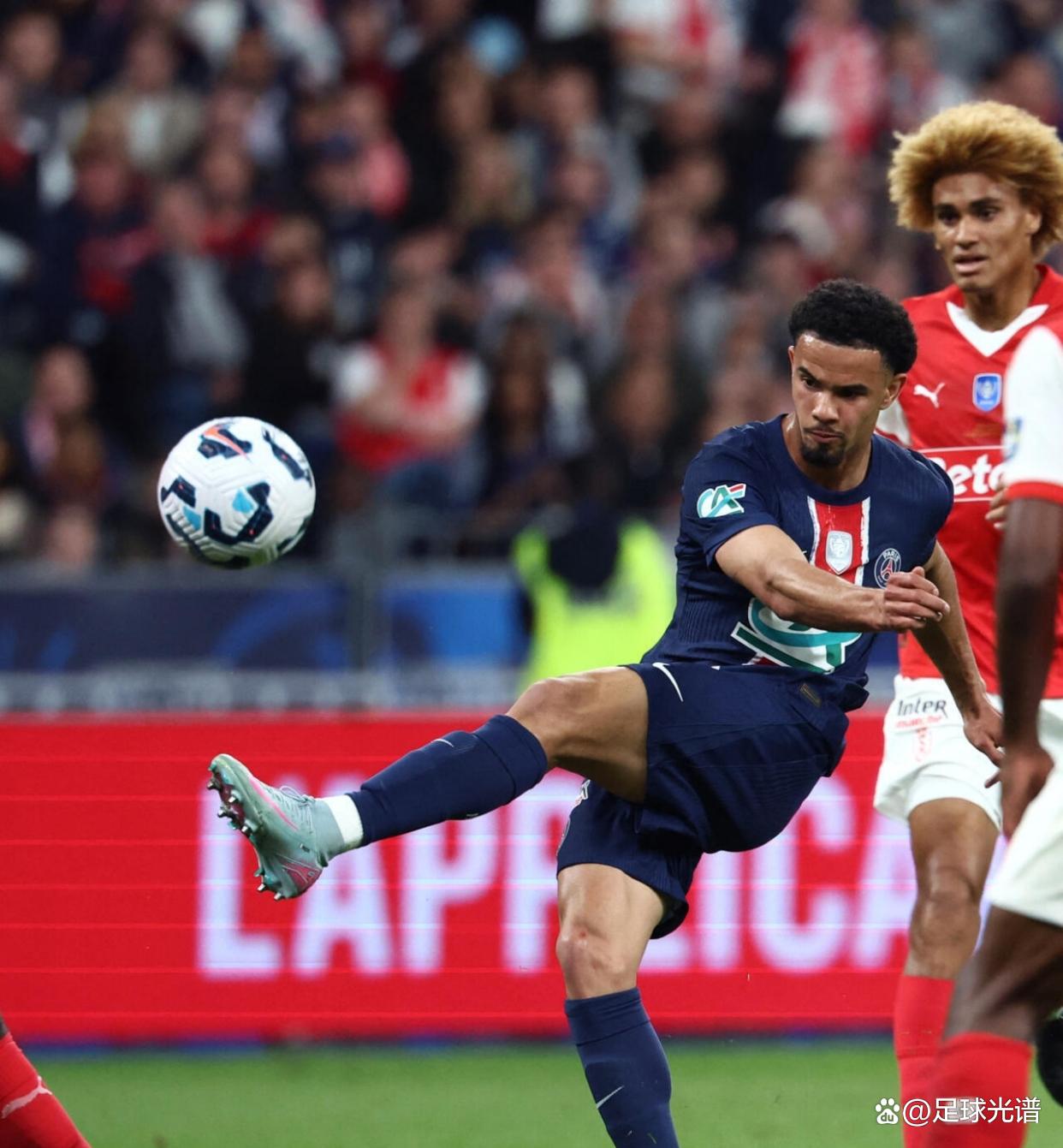 开云体育官网-包含巴黎圣日耳曼拒绝淘汰，冠军联赛火热继续的词条