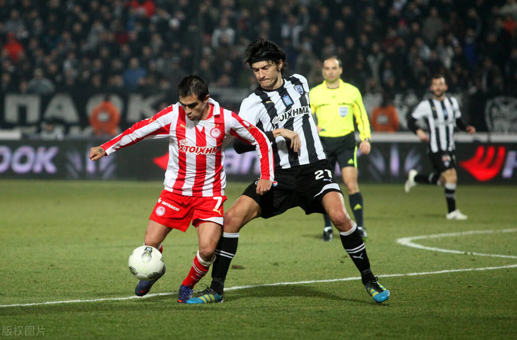 开云体育官方登录入口-罗马主场轻取佛罗伦萨，止住连败的简单介绍