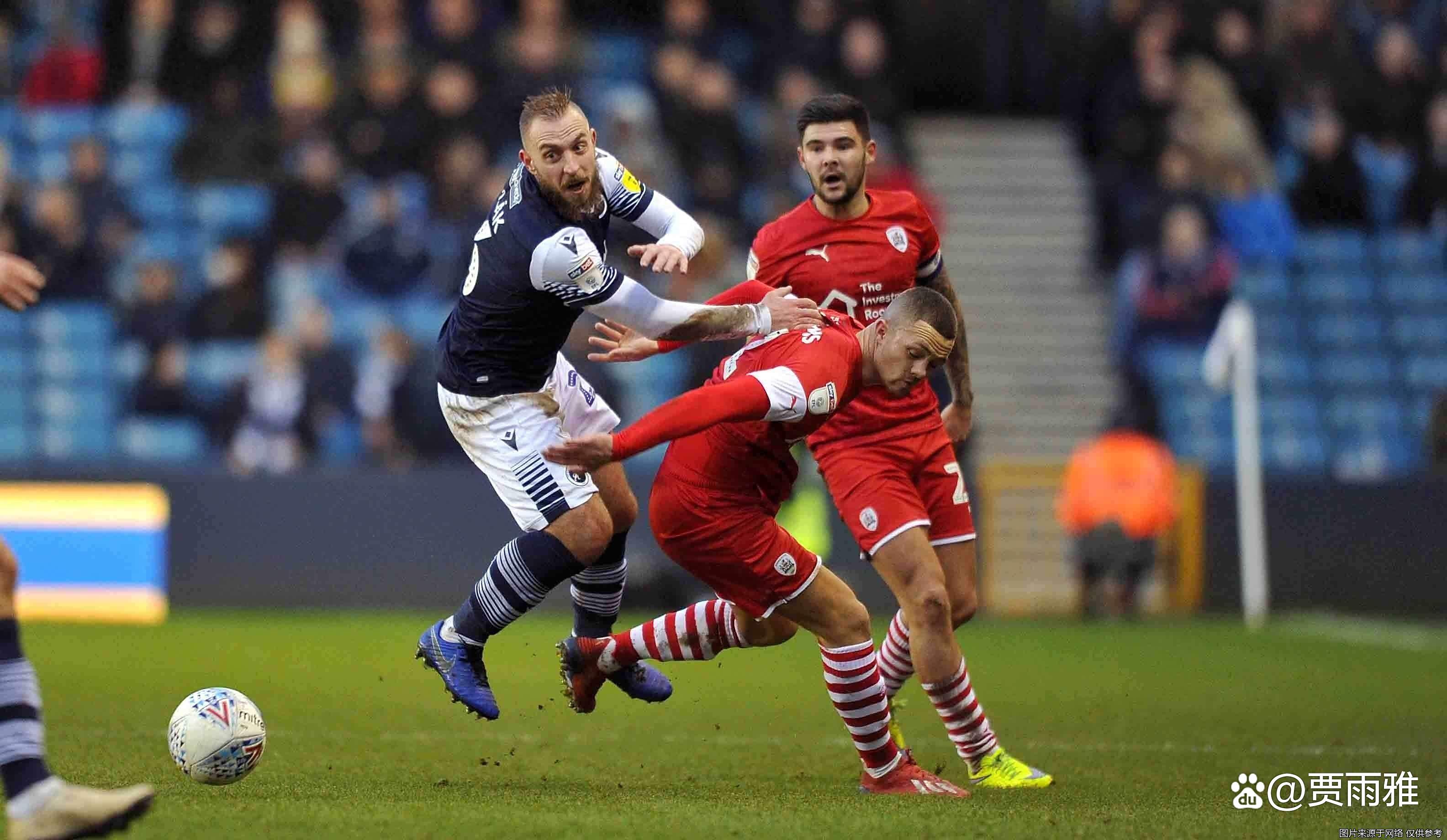 友谊赛上演激斗!球员因口角开打 友谊赛上演激斗!球员因口角开打
